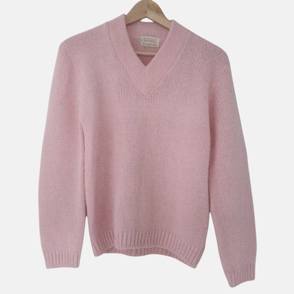 Vintage 1950's Brentshire Sweater Fuzzy Pink Crew Neck Relaxed Fit Knitted Soft - Picture 4 of 8